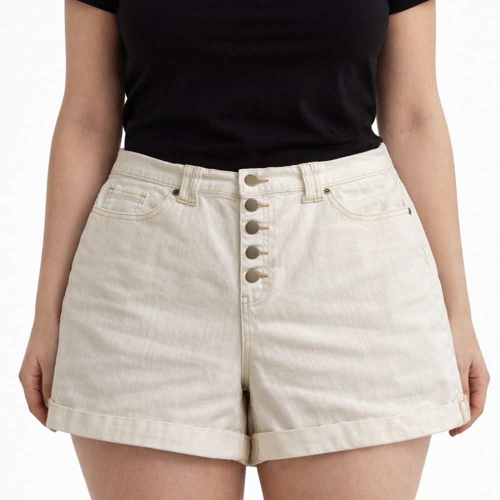 New York & Company Cream High Waist Shorts